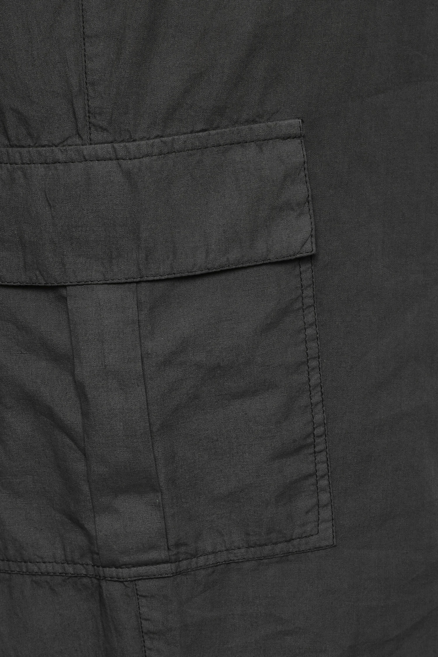 YOURS - Pantacourt Cargo Noir à Poches – Image 4