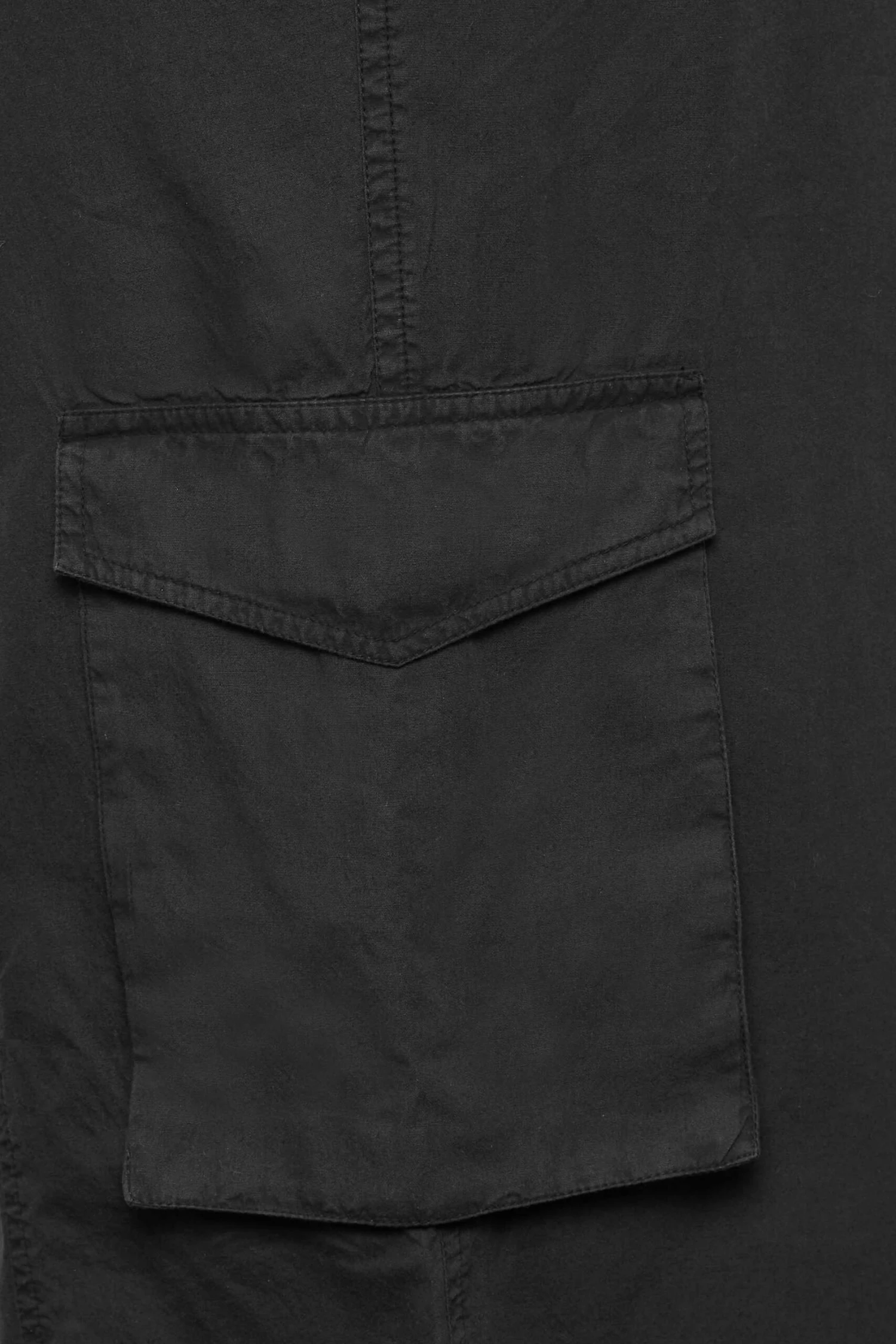 LIMITED COLLECTION - Pantalon Noir Cargo Coupe Wide Leg – Image 3