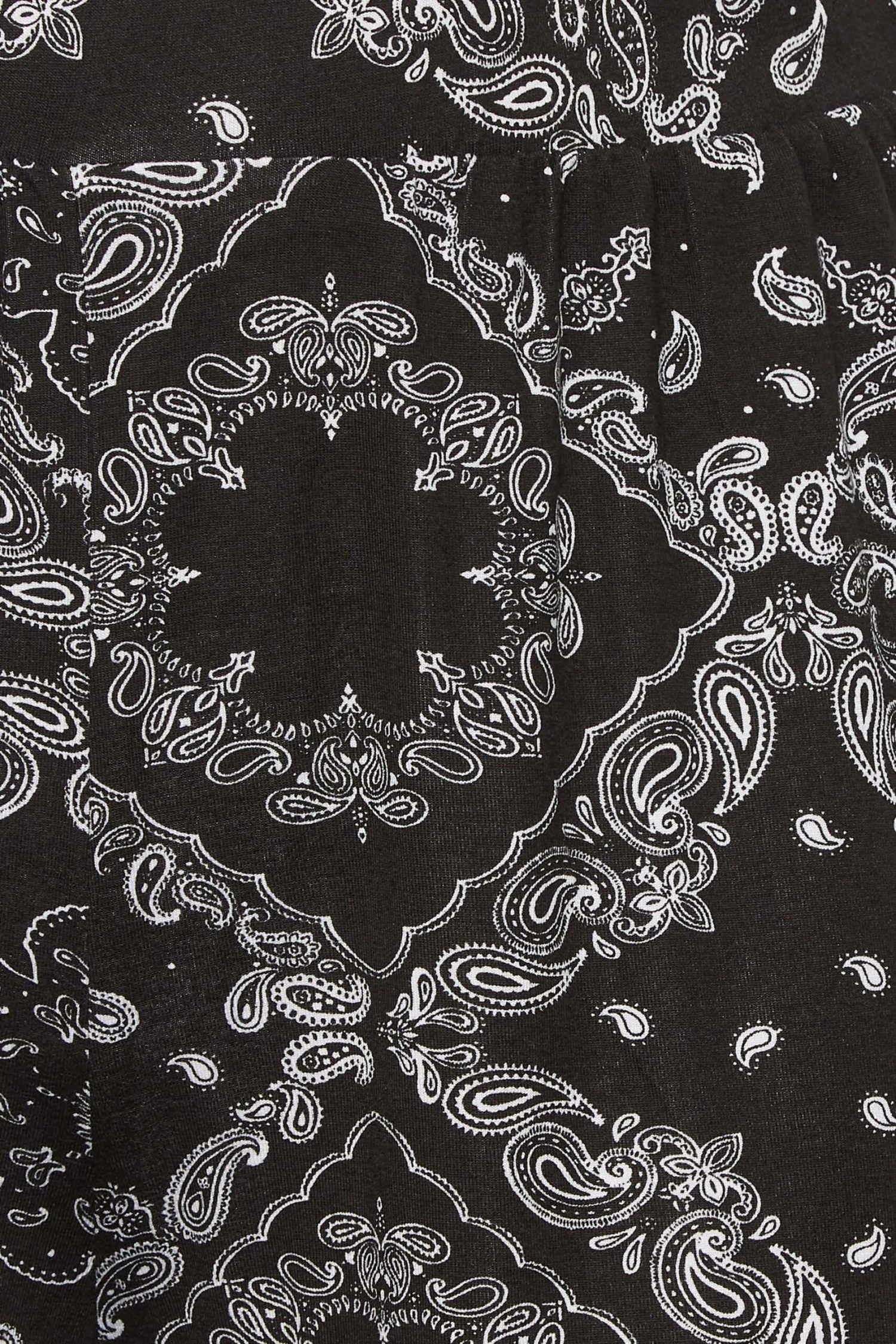 YOURS - Short Ample Noir ImprimĂ© â Image 4