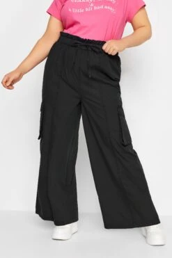 LIMITED COLLECTION - Pantalon Noir Cargo Coupe Wide Leg