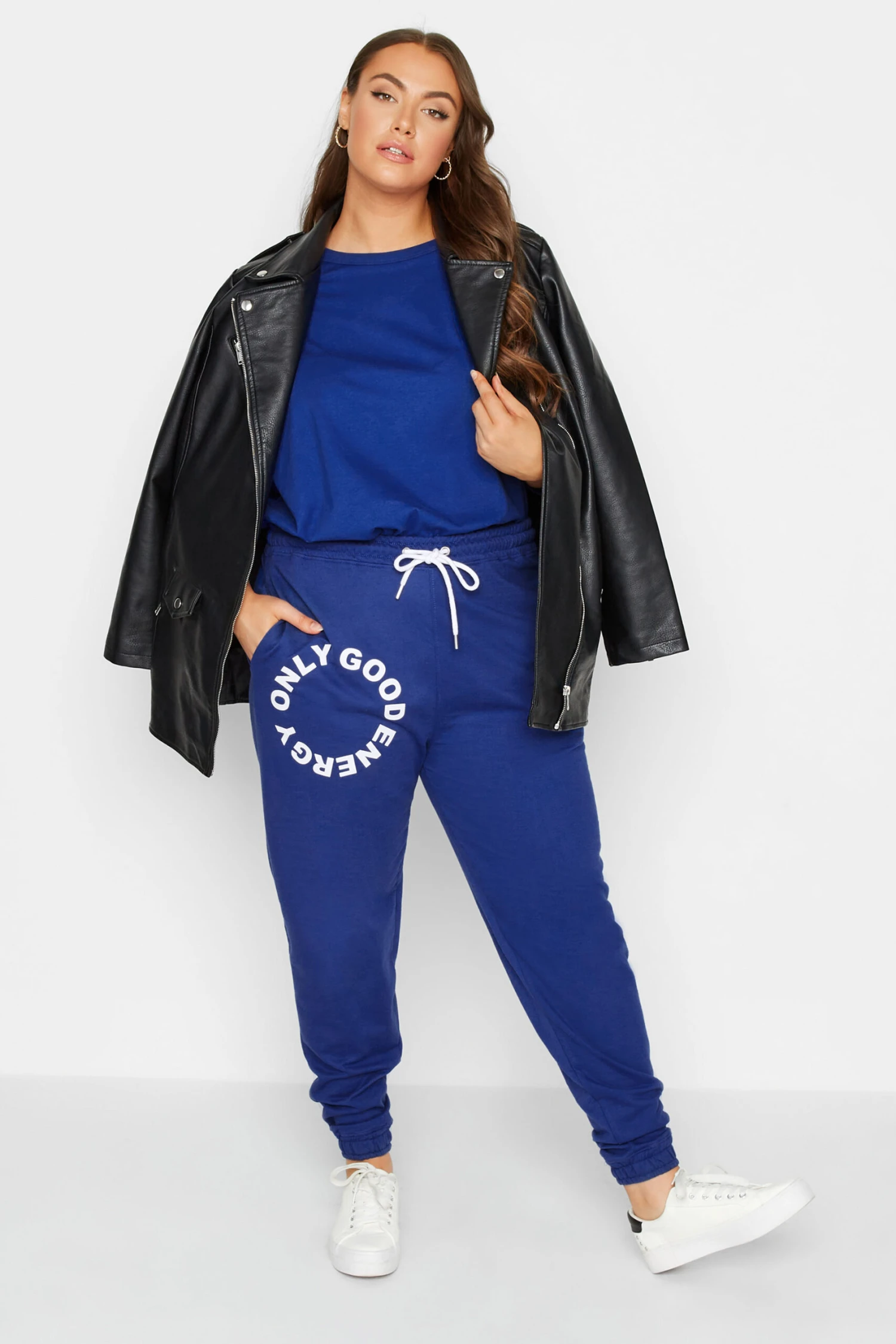 Jogging Bleu Roi 'Only Good Energy' – Image 2