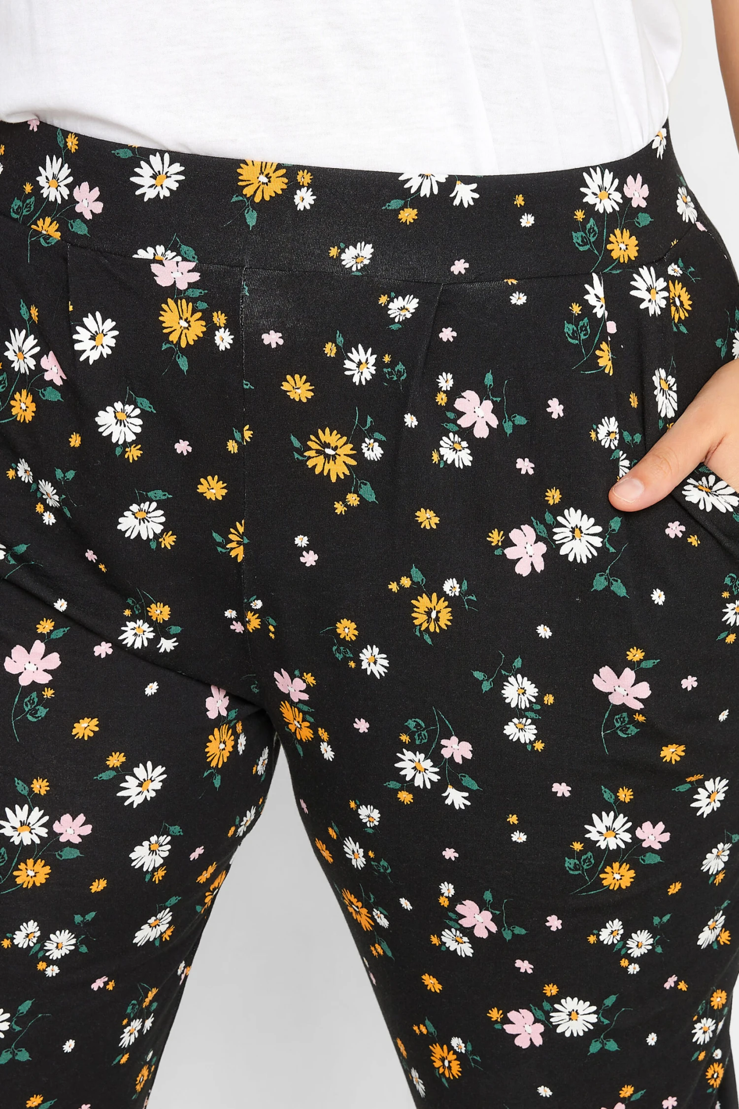 YOURS - Pantalon Style Sarouel Noir Floral Jaune â Image 3