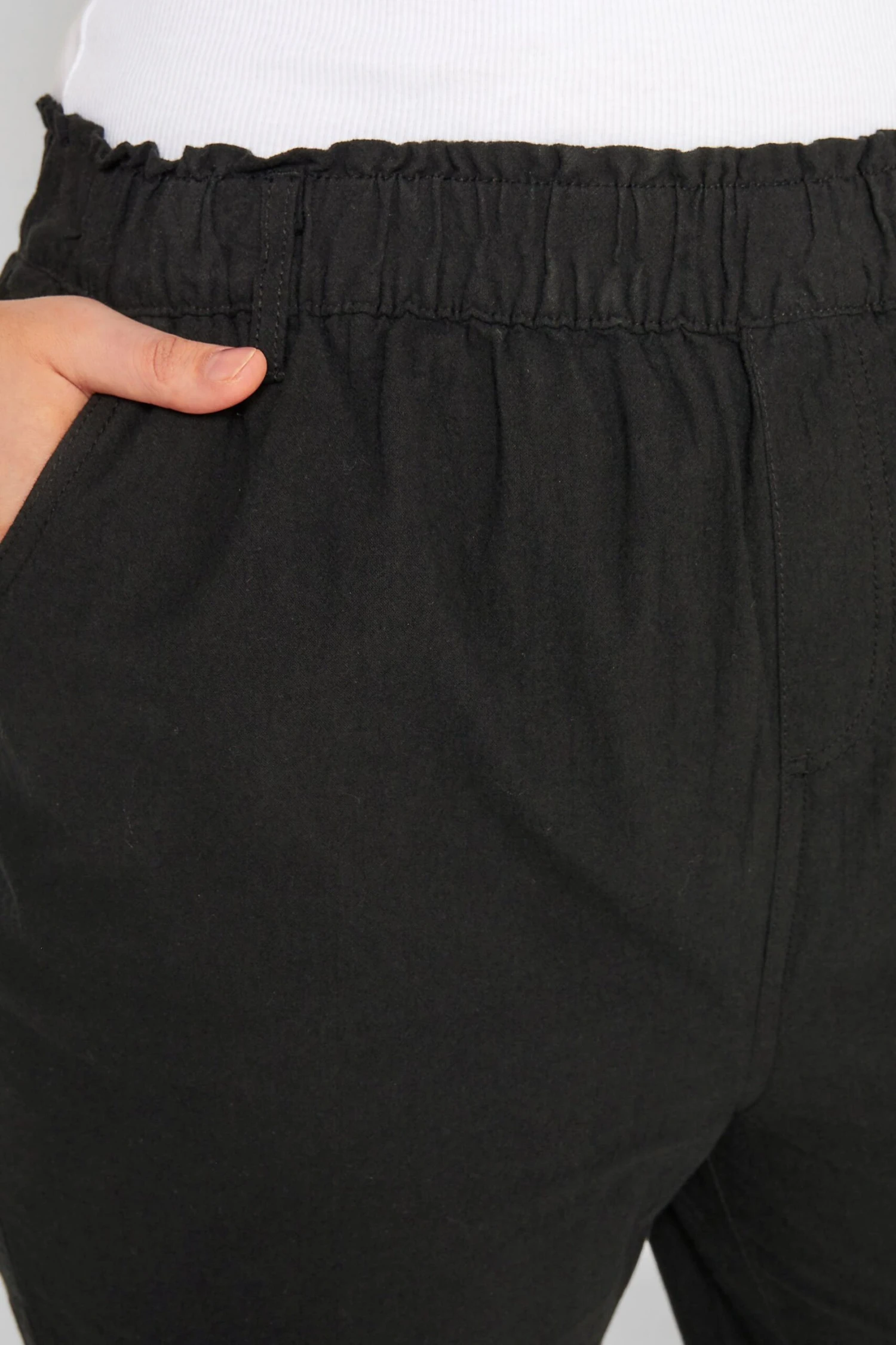 YOURS - Short Noir Long En Coton à Poches – Image 3