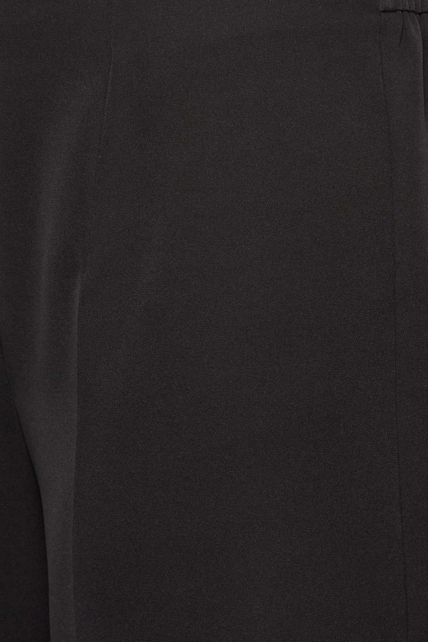 YOURS - Short Noir Long Coupe Droite – Image 3