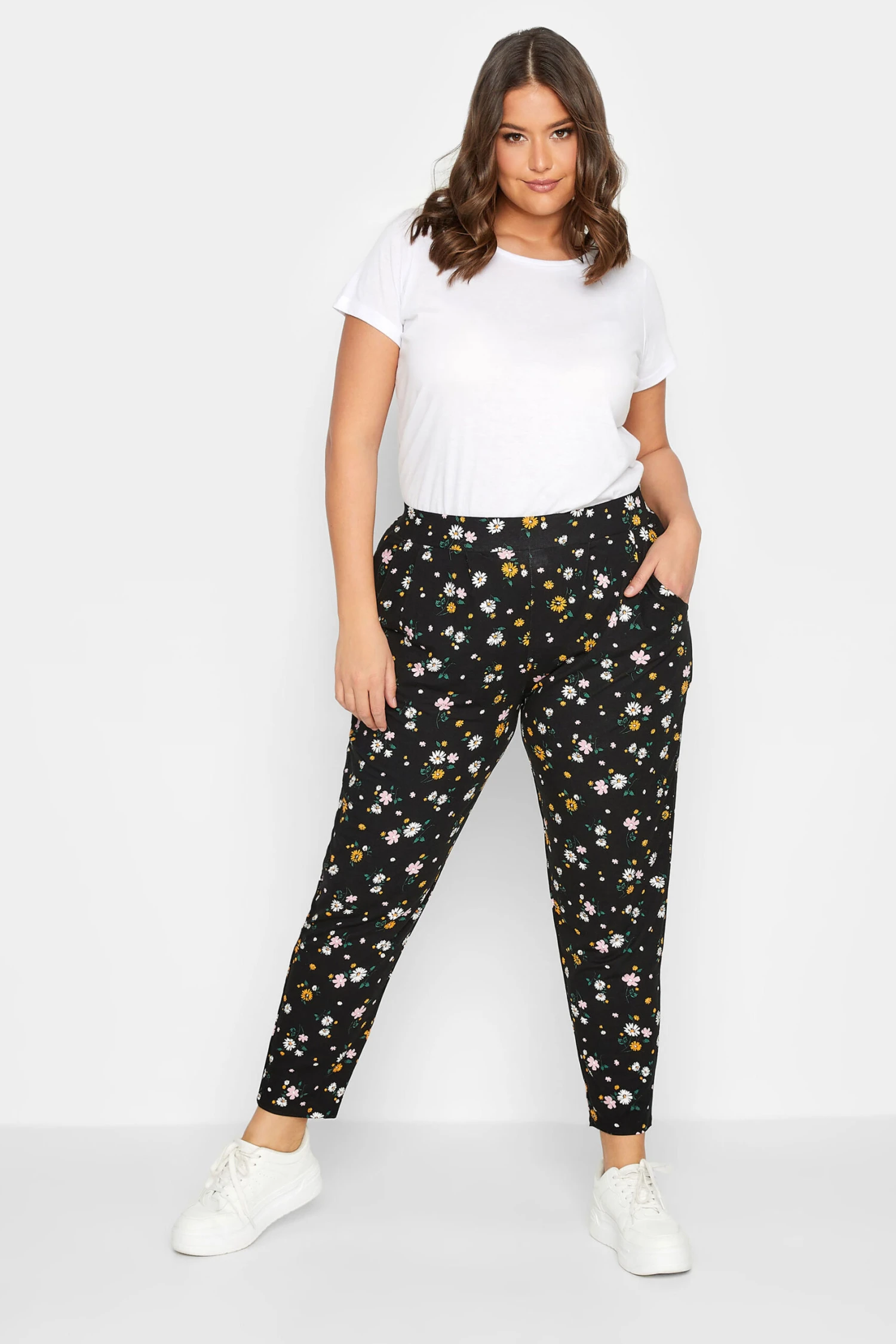 YOURS - Pantalon Style Sarouel Noir Floral Jaune â Image 2