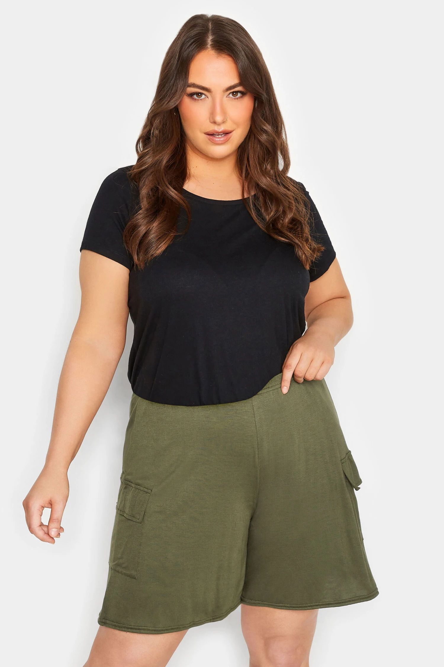 YOURS - Short Cargo Ample Vert Kaki à Poches – Image 2