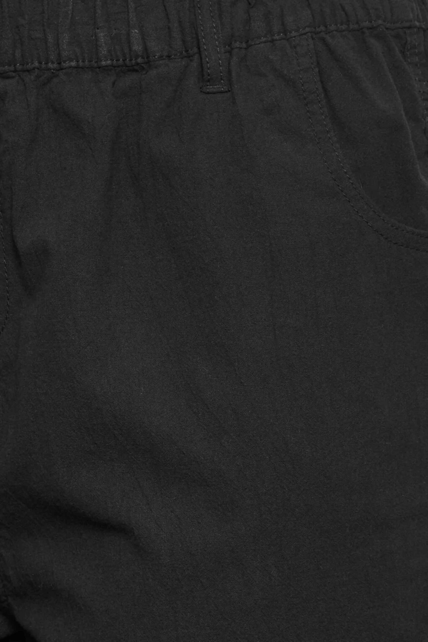 YOURS - Short Noir Long En Coton à Poches – Image 4