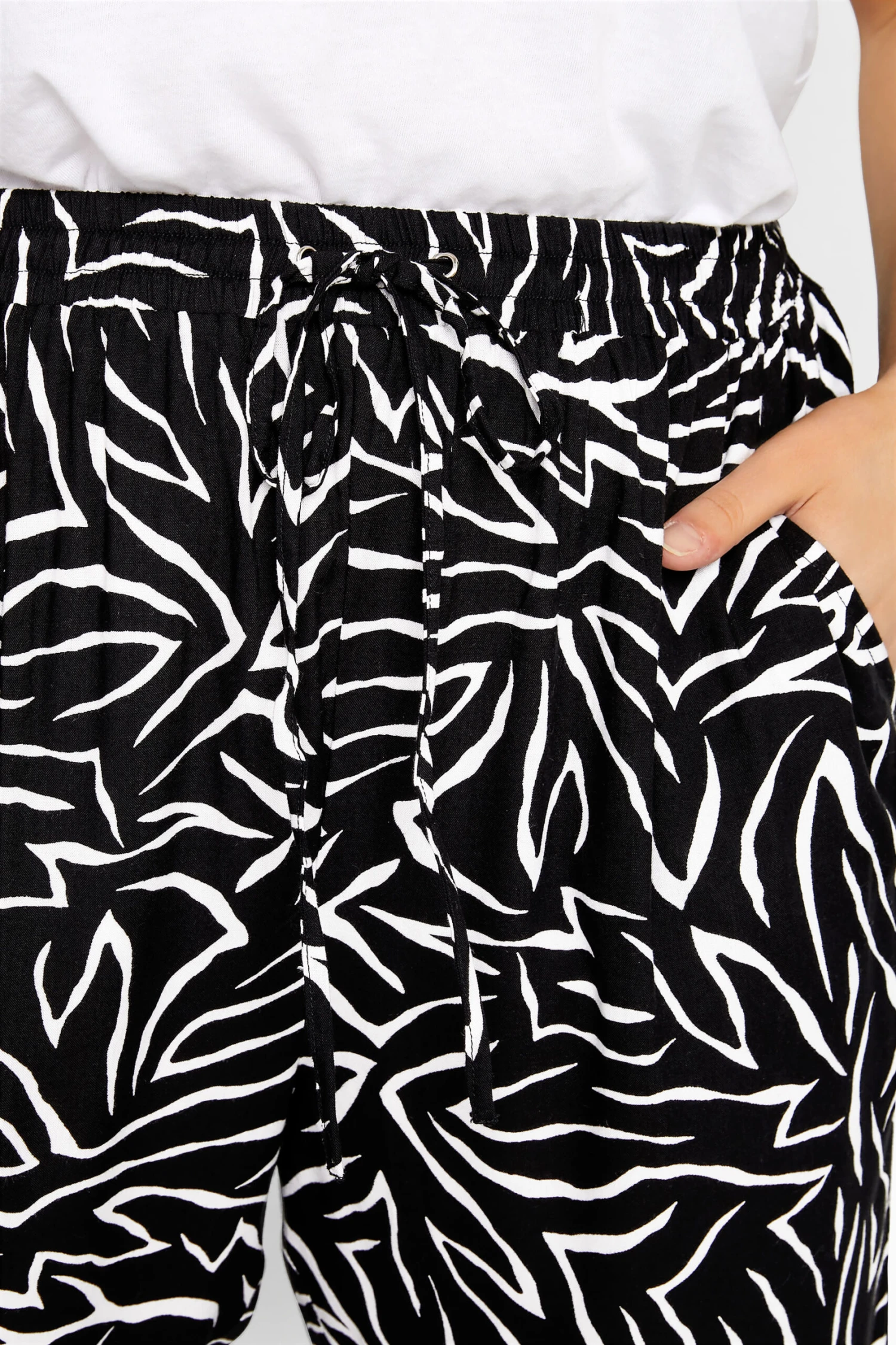 Jogging Noir Imprimé Zébré – Image 3